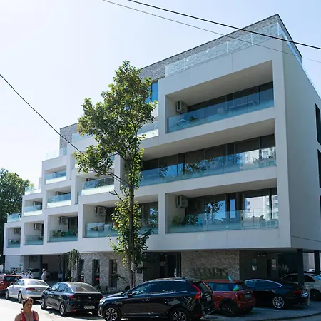 Apartment Penthouse Deosebit Frontal La Mare, Pe Faleza Din - Situat La Etajul 4 In Locatia Amaris 4*