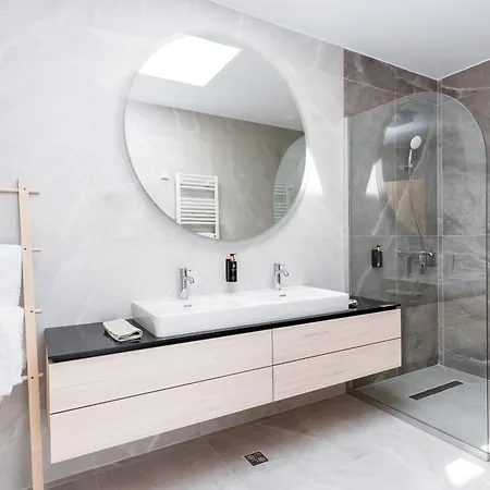 Penthouse Deosebit Frontal La Mare, Pe Faleza Din - Parte Din Amaris Eforie Nord
