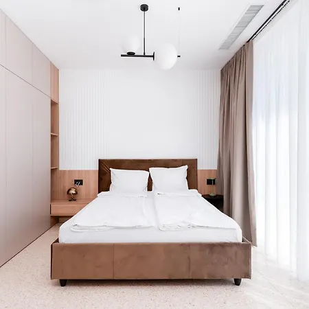 公寓 Penthouse Deosebit Frontal La Mare, Pe Faleza Din - Situat La Etajul 4 In Locatia Amaris 4*