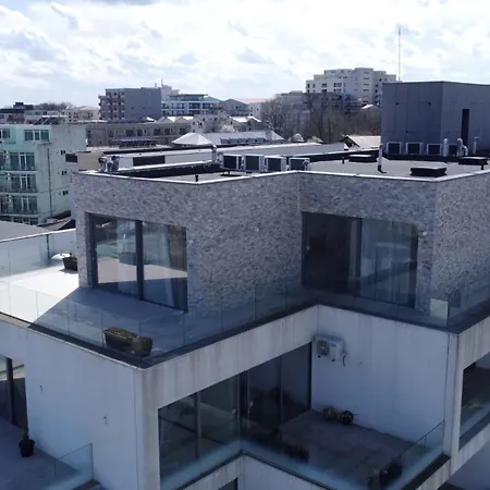 Penthouse Deosebit Frontal La Mare, Pe Faleza Din - Situat La Etajul 4 In Locatia Amaris إيفوري نورد